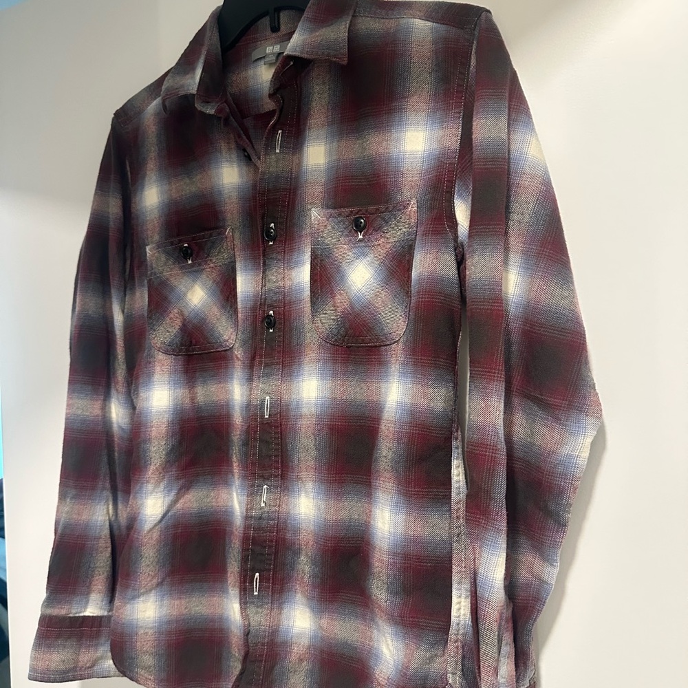 Uniqlo Plaid Shirt in Burgundy, Navy & Cream